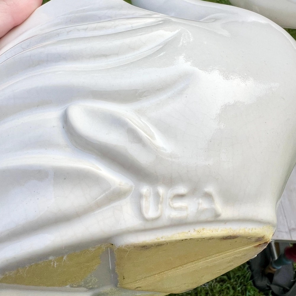 Old Vintage Ceramic White Swan Planter Vase | Made in USA - Picture 10 of 16